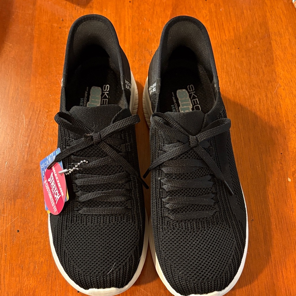 Skechers Woman’s Slip-ins Sneakers
